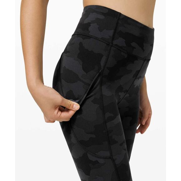 Lululemon Invigorate High-Rise crop 23" Size 2 - Picture 3 of 6